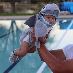 Baby shark costume